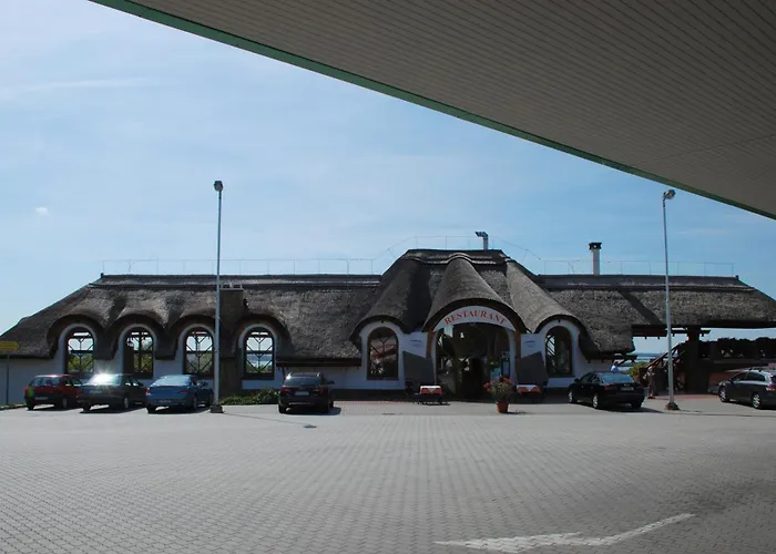 Tekergo Es Etterem מוטל ולנצה